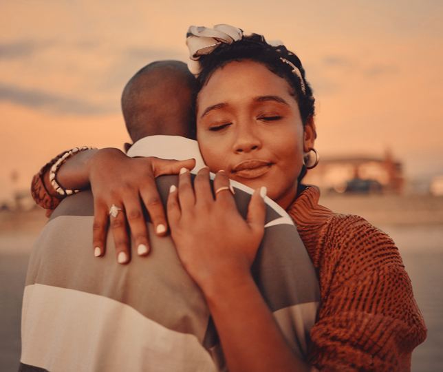 Young_couple_hug_outdoors_landscape-1-1